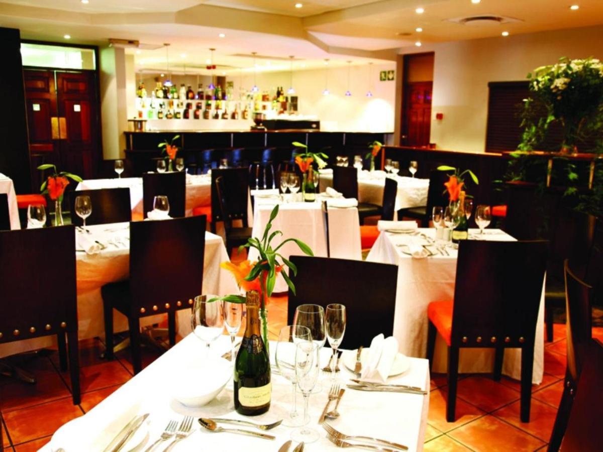 Court Classique Suite Hotel Pretoria-Noord Buitenkant foto